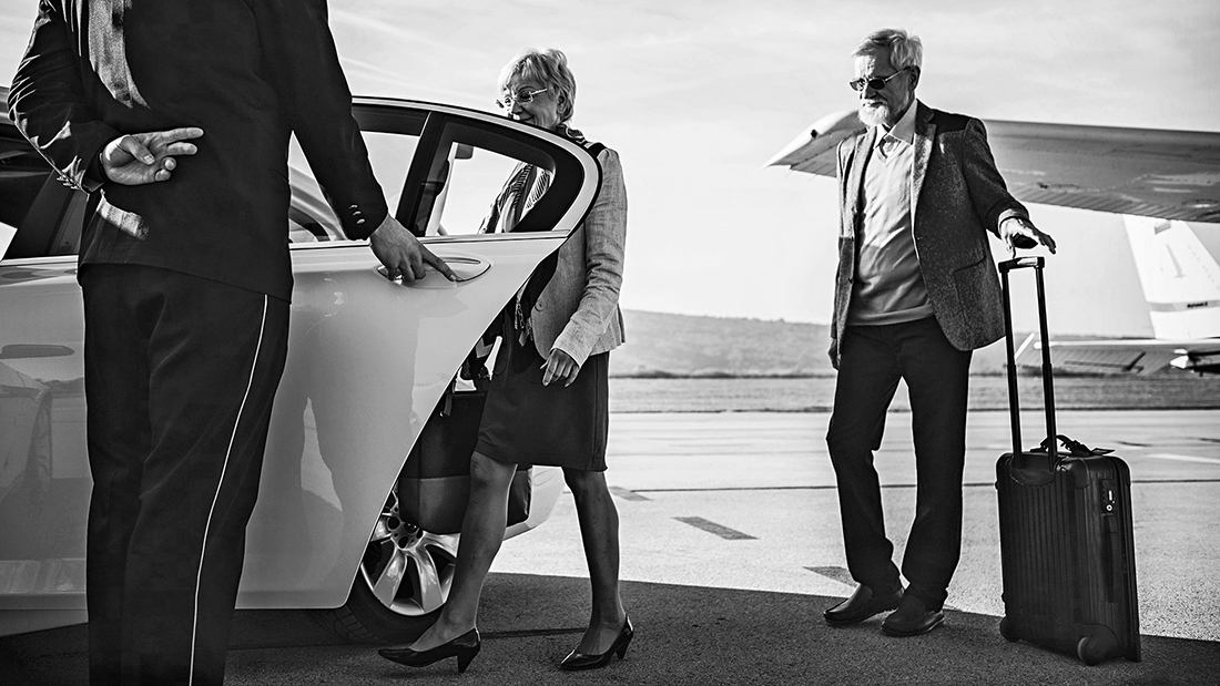Private Island Transfers – Comfortable private car transfers across Milos